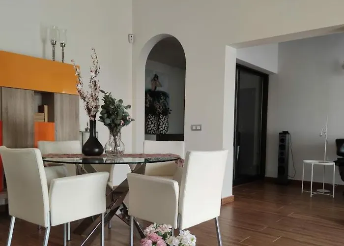 Villa Illusion *